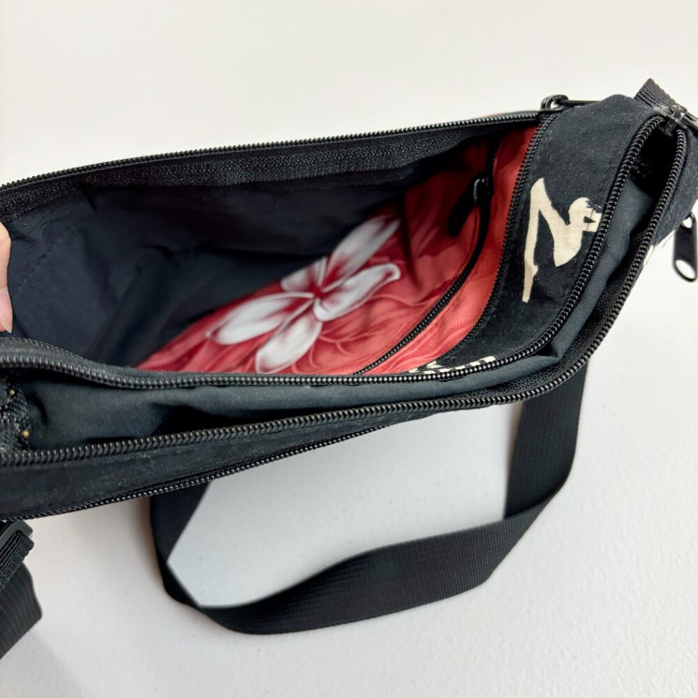 MAILELANI'S Kaua'i Crossbody Bag Asian Print Foldover Multi-Pocket Travel Hawaii - Picture 14 of 14